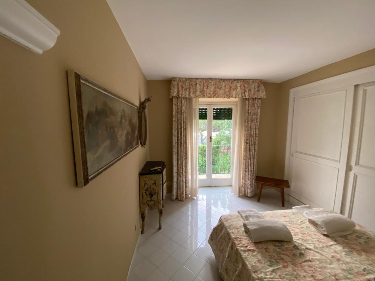 Charming Villa Capri Exterior foto